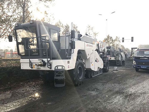 �����{��ˆT����܇�w���������C